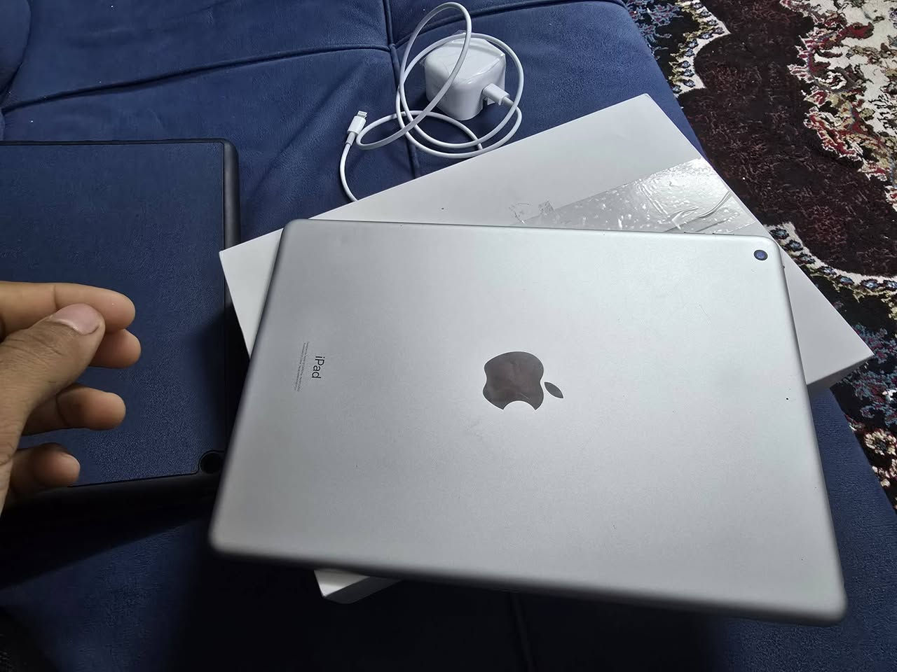 سلام عليكم شباب ايباد ٩ للبيع نضيف بطارية ٩٩ ملحقات كاملة شاحن+كفر+لاسق ابل+كارتون وياة سعره ٢٥٠تواصل


**إذا كنت صاحب هذا الإعلان وتريد حذفه لأي سبب، رجاءا أرسل رسالة إلى الدعم الفني**