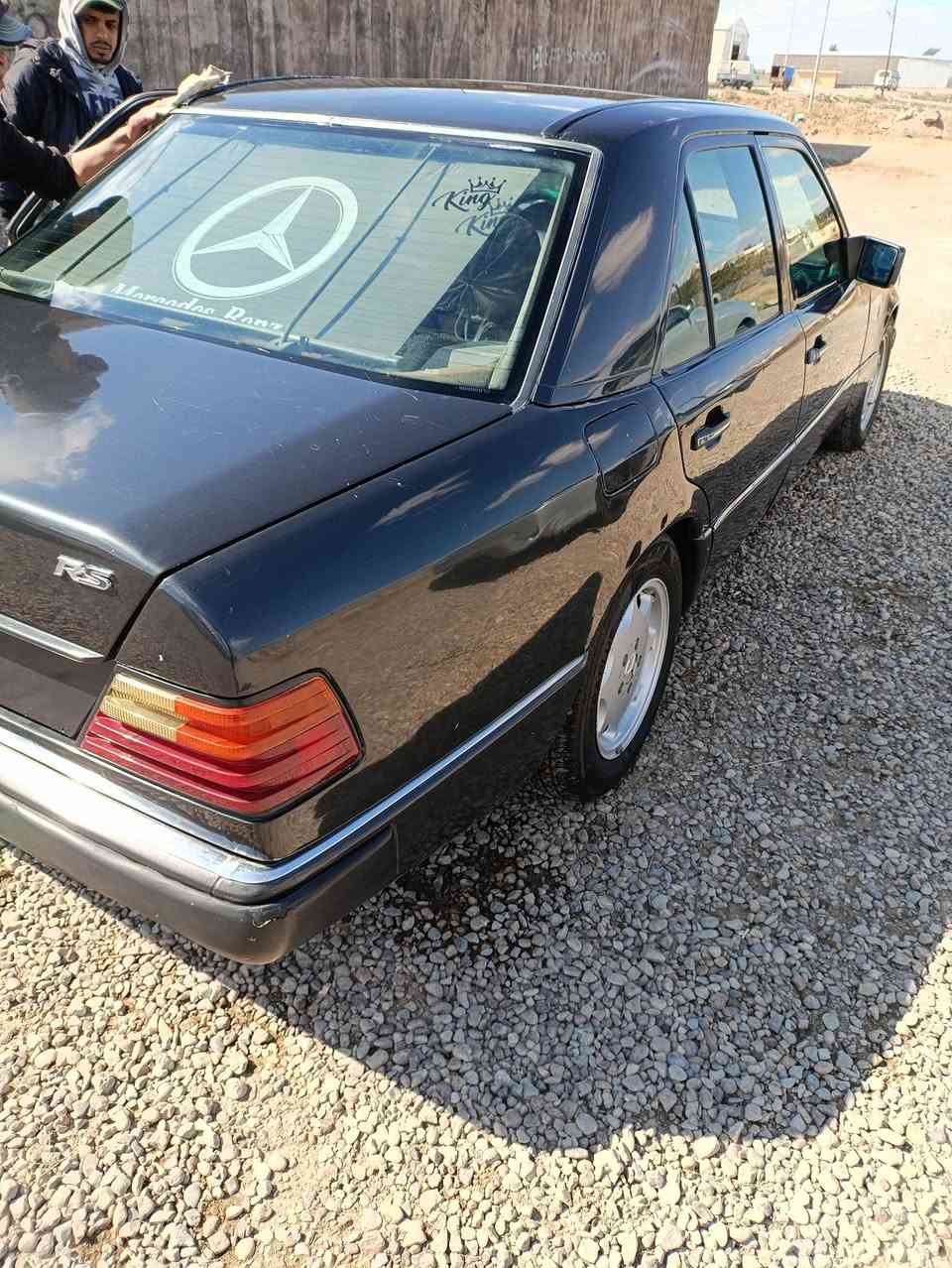 سيارة دبة موديل 1988 محرك 3000vvT
رقم اربيل بسمي سنوية جديدة  ل30 تحويل ثاني يوم
المكان ديالى
سعره 68 اوبيهة مجال 
رقم التلفون***********
