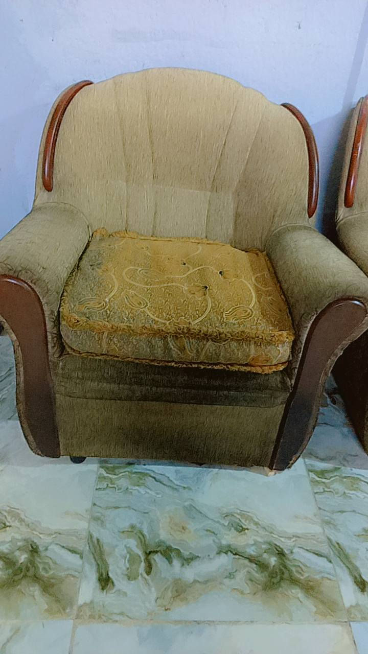 تخم تركي نضيف اربع مقاعد فقط سعره 50 الف ثنين كراسي وحده وسطانيه


**إذا كنت صاحب هذا الإعلان وتريد حذفه لأي سبب، رجاءا أرسل رسالة إلى الدعم الفني**