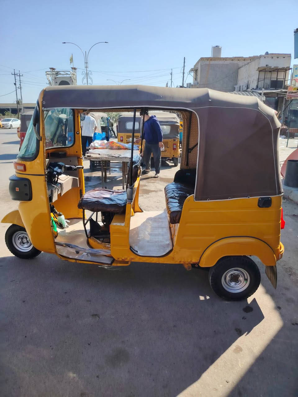 السلام عليكم تكتك البيع 19تكتك اخير من الله كشره مكفواله ما عده الخساسات مال دوس سعر 6ونص وبيه مجال انتصال ***********
