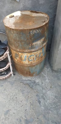 براميل مثقوبة عدد 2 سعرهن 25الف.                                      ...