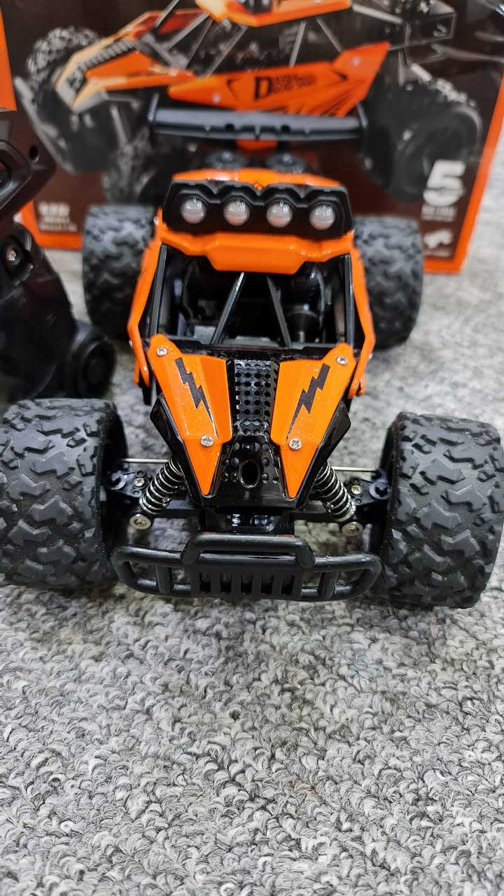 العدد 4
القطعه 25
واذا شلع على 20


**إذا كنت صاحب هذا الإعلان وتريد حذفه لأي سبب، رجاءا أرسل رسالة إلى الدعم الفني**