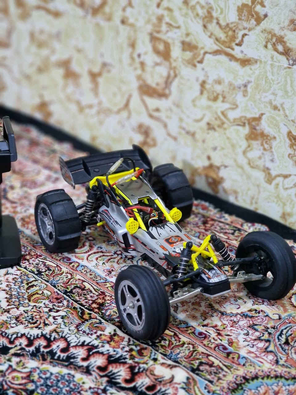 حجم ١:١٢
مع شاحنە و واحد بطاری


**إذا كنت صاحب هذا الإعلان وتريد حذفه لأي سبب، رجاءا أرسل رسالة إلى الدعم الفني**