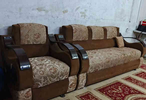 اغراض مال بيت كلمن وسعره المكان حي الجهاد الرفاق بغداد ***********
