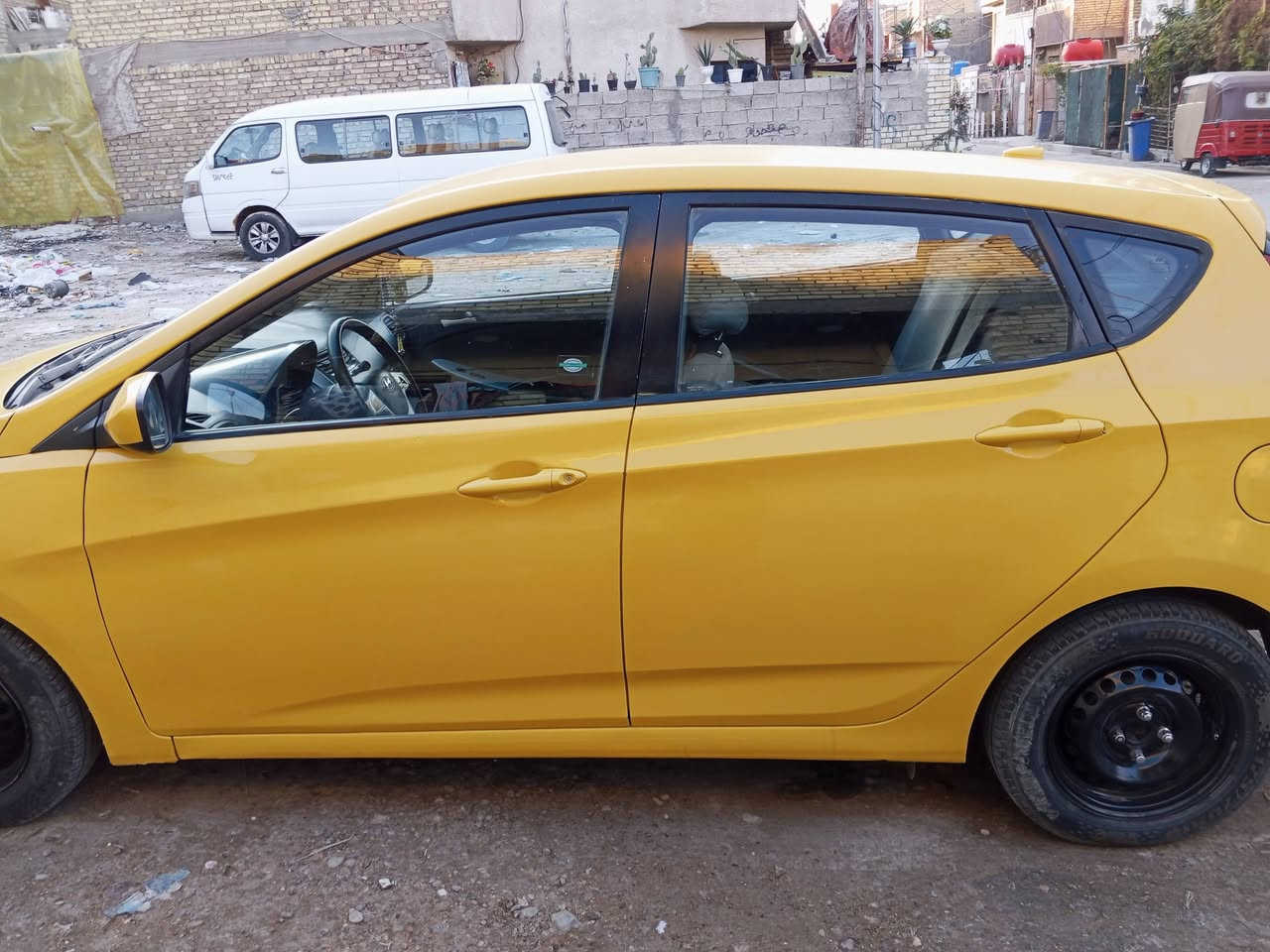 سلام عليكم اكسنت 2014 هاج باك أمريكية حادث جاملغ ايسر وبنيد تاير باتري كير مكينه كفاله رقم بغداد مصفره هيئة وغرامه سنويه 28 السعر 74 وبية مجال حك الجية مكاني بغداد الشعب رقم الهاتف ***********
