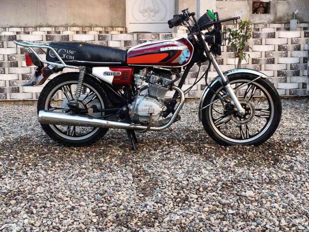 السلام عليكم،
سافين موديل 2020 نضيف حيل ويل سن الذيب، مفتوح مرة وحدة كلشي شغال كهربائيات كاملة سلف شرط شغل بدون لاتلمس البانزين ماطور مال جناي سعر 380 مكان الشرقاط هيچل كبير، 
هـ/***********
