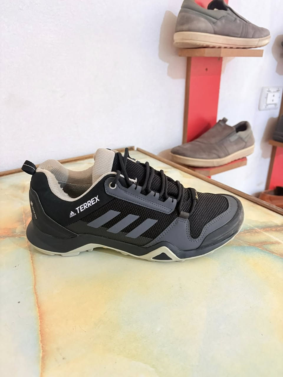 غداً ان شاء الله الساعة العاشرة صباحاً رجالي سوبر كرييم
العنوان: قرب البلدية مقابل محلات بيت شلفة للألبسة


**إذا كنت صاحب هذا الإعلان وتريد حذفه لأي سبب، رجاءا أرسل رسالة إلى الدعم الفني**