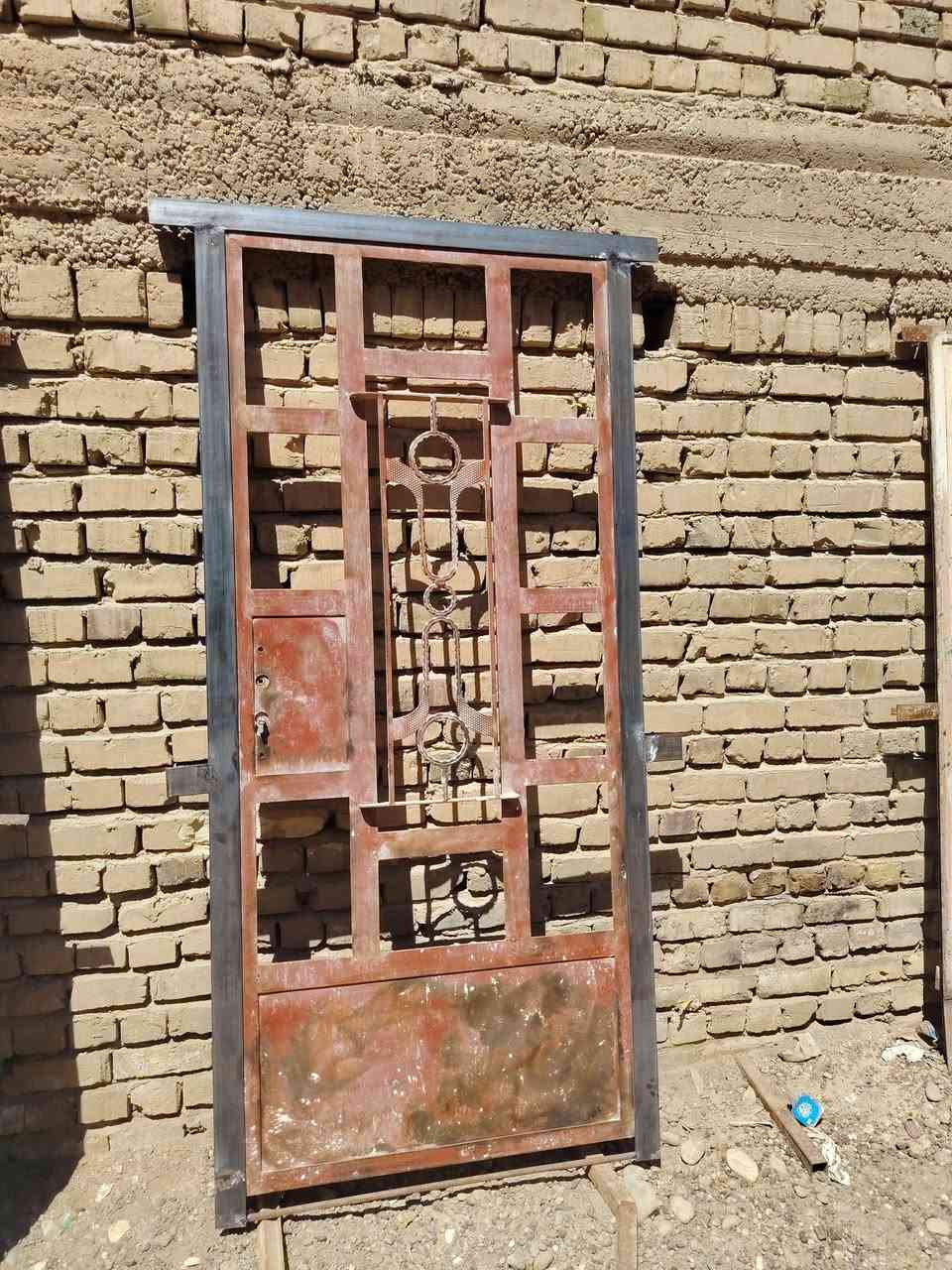 معمل القمه الحديد( اختيارك الأفضل)  أبواب +شبابيج +محجرات +شيلمان +جام خانه +بواب خشب بسعار مناسبه +كافه انواع الحديد جديد ومستعمل +حداده تفصال خارج وداخل شغل فول
بادره جياد السلامي
رقم هاتف ***********
موقع الدجيل محيط قرب بازيخانه
اسعار خياليه
