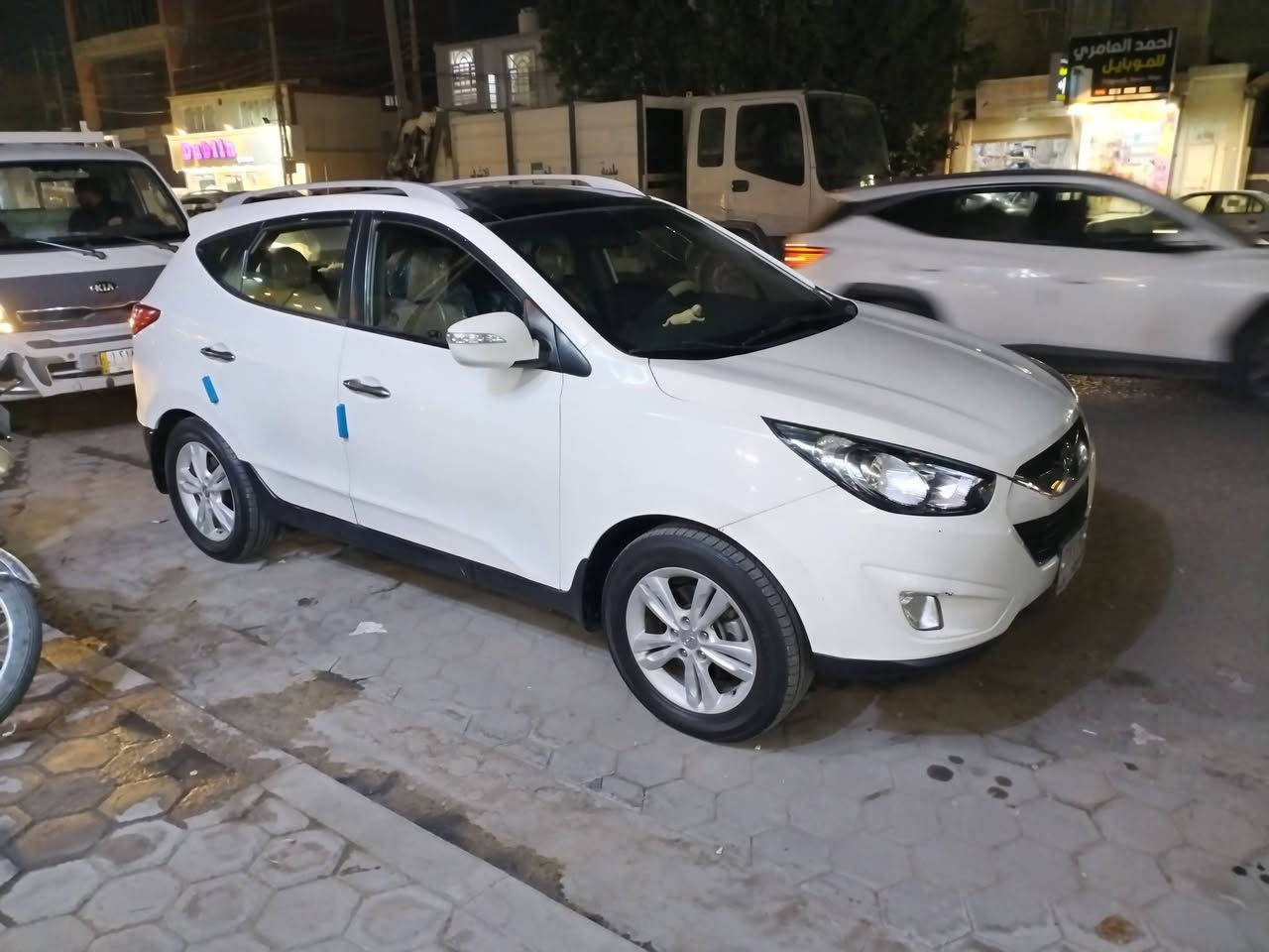 السلام عليكم توكسان موديل ١٢ بنوراما بيه شويه بارد سنوية صاقطه ب١٧ مكاني نجف كوفه
اليريد يجي خاص او هذه رقمي ***********
