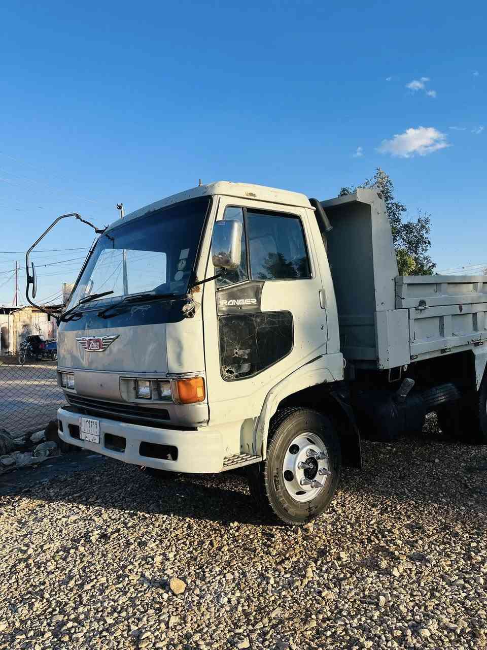 السلام عليكم
هينو قلاب ✔️🇯🇵 
موديل 1991
محرك 70 〽️
كير 6 نمر ✅
سياره كير محرك شاصي مكفولات 
قماره قطره صبغ مابيها بلاديه
رقم ديالى 
سنويه لل2028
الاتصال *********** 📞
