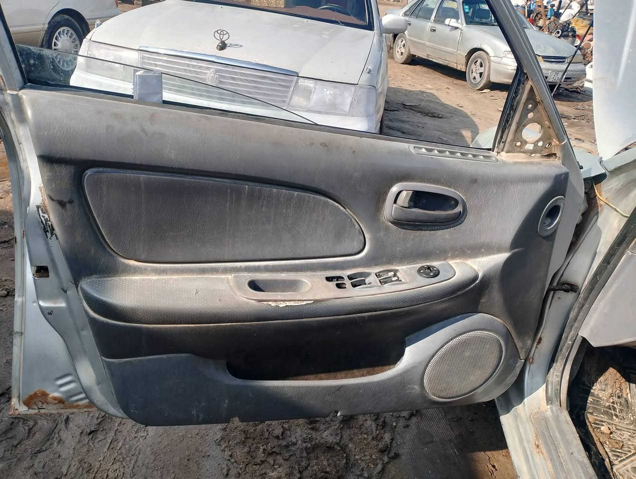 سلام عليكم
تفصيخ سوناته 2 
شتريد غراض ابيعلك بسعر مناسب 
العنوان واسط قضاء الحي حي الصناعي 
***********
