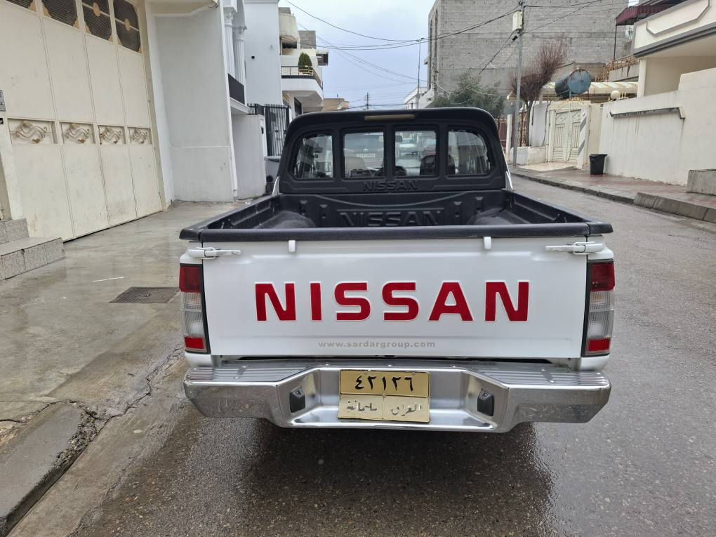 نیسان پیک اب 2009 ی یابانی نمونە لە جوانی نیودەرگای لای سایەق لەگەڵ نیو چەمەلاغی لای سایەق بۆ یاغ بێ ناو گرتن 217هەزار ڕۆشتوە مەکینەی نەکراوەتەوە گێڕ مەکینە ئەکسل توندوتۆڵی هەموو شتێک بەشەرت سەنەوی بەسەر چوە ژ.م ۰۷٥۰۱٨۳۰٤٤۰       ***********____***********watsup viber رانية, السليمانية
