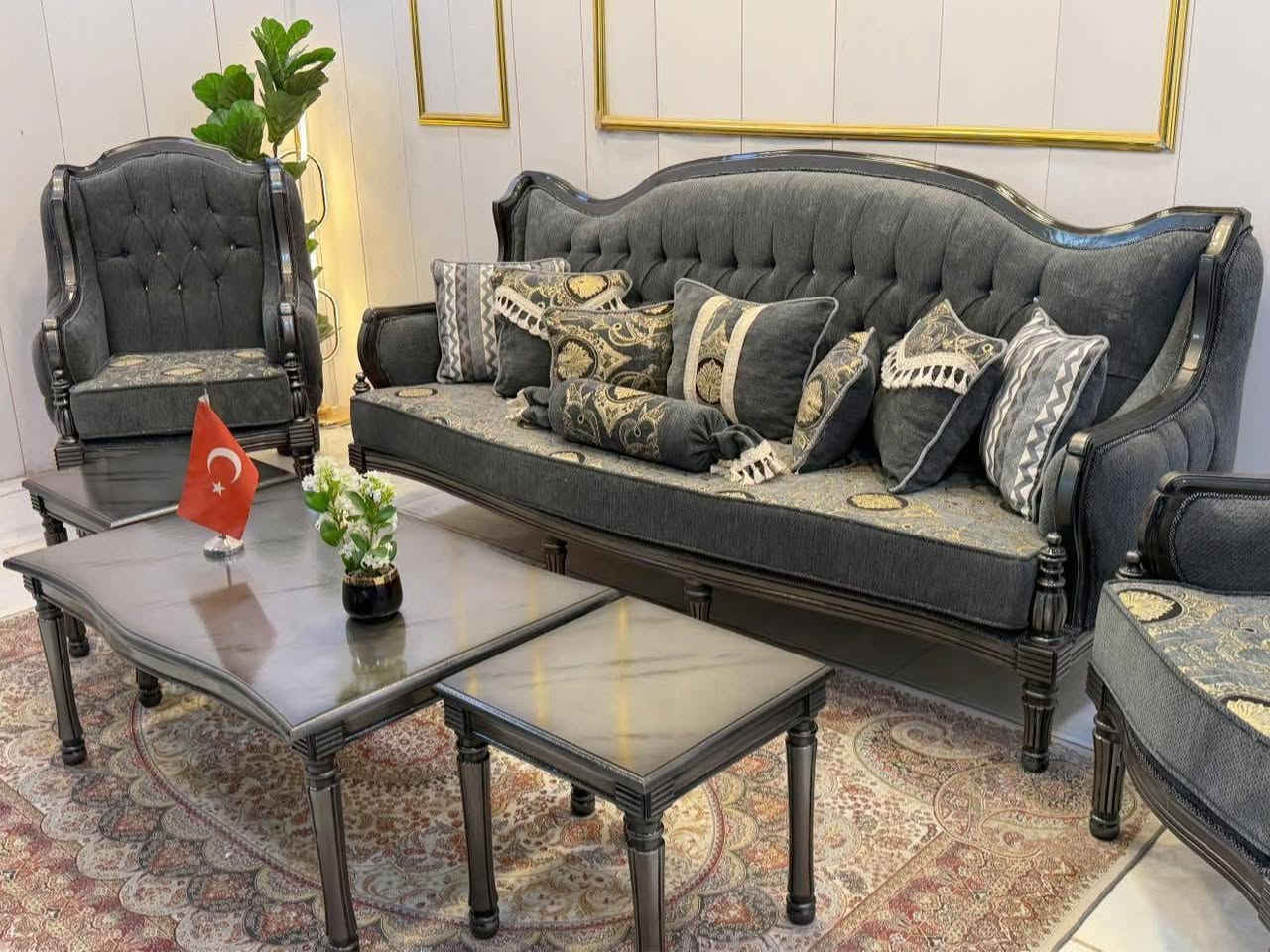 افخم الاطخم التركيه  🇹🇷🇹🇷  المستورده 
ملاحظه 
 حفر زان يدوي فخم جداً😍 )
خشب تركي زان اصلي 🪵 
قماش درجة اولى ارقى انواع الاقمشه ✨✨
10مقاعد (قنفتين+4كراسي)
مع  طبله كبيره وطبلتين مربعات  ..
للحجز والاستفسار مراسلة الصفحه او الرقم 📞📞
***********
العنوان
ديالى الخالص ناحية هبهب 
يوجد لدينا خدمة توصيل كافة محافظات العراق
