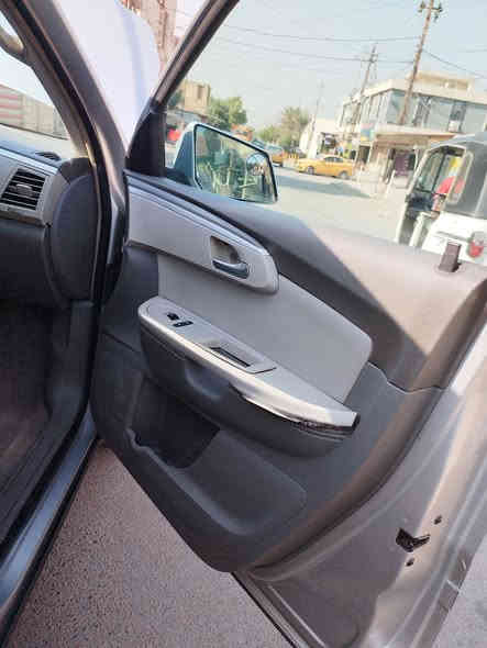 السلام عليكم....شوفرليت ترافرس موديل 2009..
رقم بغداد سيارة بدون اي نقص نظافة كاملة...
كير ومحرك وكهرباء مع الصدر حالة جيدة جدا.
تبريد 3 قطع.
كشنات كهربائية جلد وبيها تدفئة
السيارة باسمي تحويل ثاني يوم.
السعر 90$...بيها مجال بسيط جدا.
العنوان... الدورة حي آسيا.
للاستفسار الاتصال ***********
