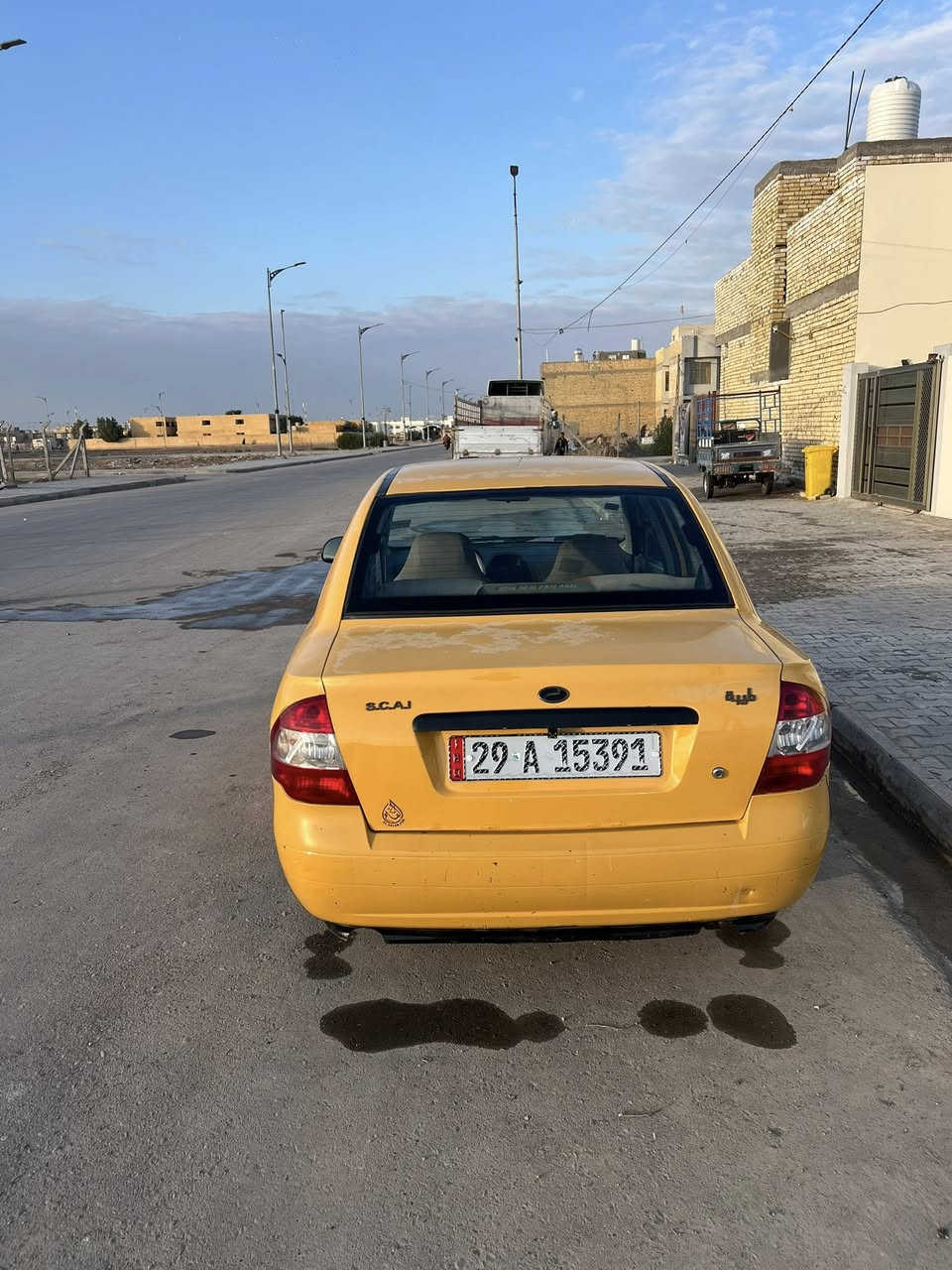 سلام عليكم سياره طيبه موديل (2015)سياره كامله من كلشي
كير مكينه تبريد تخم تاير  ماناقصه اي شي
سياره بسمي رقم إنكليزي واسط 
السعر 38ويبه مجال الاستفسار(***********)العنوان الكوت
