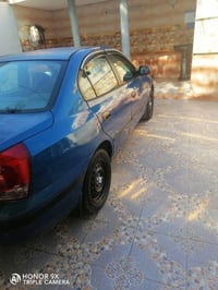 ٢٠٠٤ • مكينه صوت • تايرات منتهية