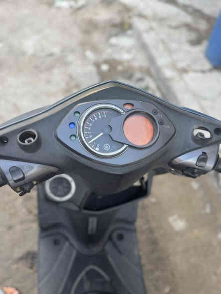 سلام عليكم سكنس فحل للبيع سعر 950 وبيها مجال المكان بغداد بلديات حي التجار                                                               الرقم ***********
