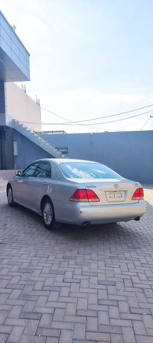 بەناوی خوای گەورە
شاهینە 2005          قوفڵو کۆتایەکەی 41گەڵا 
بەحری بڕاوە   بێ کۆد 
182بێ دووکەڵ  
بێ چاڵ بێ شوخت  سەقفی شوشە 
ناو دەری زۆر جوان
کامل مەسرەف 
تەبریت ساردوو گەرم بەشەرت 
جامی هەڵگیراوە 
یەک هەزاری مەسرەفی تیا نیە 
داعمو لێدراو قرچ بەشەرت 
کەڤەرو شەنسی سەقفو حیزام بەشەرت
4تایە لۆک لۆکی لەژێرایە 
شوێن بڕەوەی چاکراوەتۆ بەپلیت  
ڕۆنی گێڕو ڕۆنی مەکینەی گۆڕاوە  
یەک چرکەی تیا نیە سەیارەکە لۆک لۆکە 
شوێن هەڵەبجەی شەید 
***********
وەتس ئاپ ڤایبەری لەسەرە 
41💸📎
