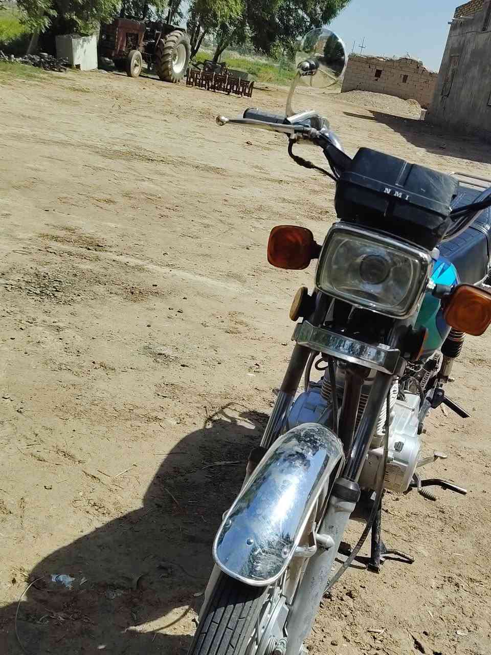 سلام عليكم دراجه شبه نامه للبيع موديل ٢٥ محرك وشاصل مكفول دراجه (مكلوبه) بيه شخطات قليل  ب ٦٥٠ وبيه مجال قليل وراق سكنر


**إذا كنت صاحب هذا الإعلان وتريد حذفه لأي سبب، رجاءا أرسل رسالة إلى الدعم الفني**