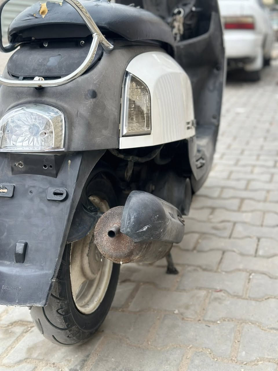 سلام عليكم شباب دراجه بوليس البيع كفاله عامه الدراجه مكينه ما مفتوحه الدراجه مال حاويه السعر 650وبيه مجال ***********المكان نجف
