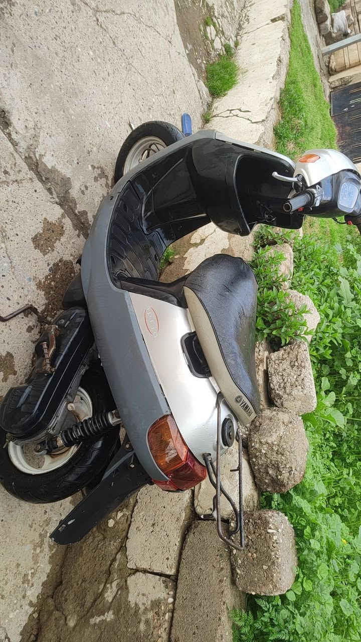 السلام وعليكم ماطور بوتين للبيع بس قبق هندر مفتوح سلف هندر كلو شغال سعروو ٣٠٠الشراي يتصل ***********
