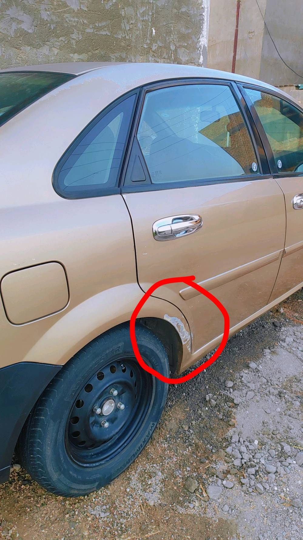 السلام عليكم
سيارة أوبتـرا 2007 لون ذهبي

رقم سليمانية انگليزي جديد بأسمي

تحويل ثاني يوم

محرك 1600 گير أوتماتيك جام كهرباء

السيارة جاهزة للأخير ما عدى الگشر شوفة العيـن بي ملاحظات

گير  و محرك  وعقل حاوية جديد 

تبريد شغال ثلج منظومة كاملة جديدة 

صدر أمـامي خلفي نظيف

تخم تايرات أمامي خلفي جديد 

عبوة كاملة وفيت بم وطوافه جديد 

قاعدة فيوزات بيها عطب بدلتها كاملة جديدة 

ضفيرة محرك بيها قطع بدلتها جديد 

يعني أي توصيل او تجطيل ماكو مرجعها بلاد

السيارة اي نقص كهربائي أو ميكانيكي ما بيها 

شغل وبوجهك للشارع ترايك للشمال

نواقصها

الدعامية الامامية والخلفية يرادلهن صبغ

بيها طخة بخشم البنيد و بالجاملغ اليسرة الامامي

وطخه بهلال جاملغ يسره خلفي و بيها جراد  

مأشـر بالصور للتوضيح

تريد تصلح نريد تصبغ عام تريد تصبغ حزام 

ظلت يمك ..

عظمة السيارة كلش حلوة وسيارة كاعدة 

وأي خياس ما بيها 

سعر السيارة 68 وبيها مجال بسيط جدا للشراي

( وترهم مراوس بسيارة أحدث) 

الاتصال بصاحب الرقم 

مكلف بالنشـر 

مكانها بغداد 

  ***********  اتصال أو واتس اب