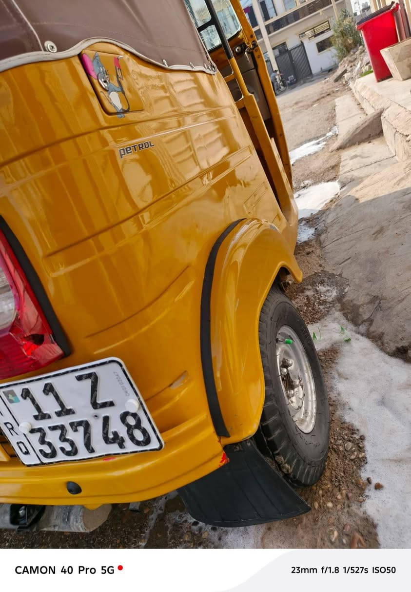 مكلف بنشر السلام عليكم تكتك مديل 20 للبيع كير مكينه اكسر خير من الله  مصبوغة جمالية فقط رقم بغداد تحويل ثاني يوم التكتك جاهزه م̷ـــِْن كلشي متذب عليها ربع كبل لشارع السعر6000 وبيها مجال لشراي الي مو شراي ليعلق ابد مامتواجد ع انترنيت مكاني ابو دشير اي استفسار اخر الاتصال ***********
