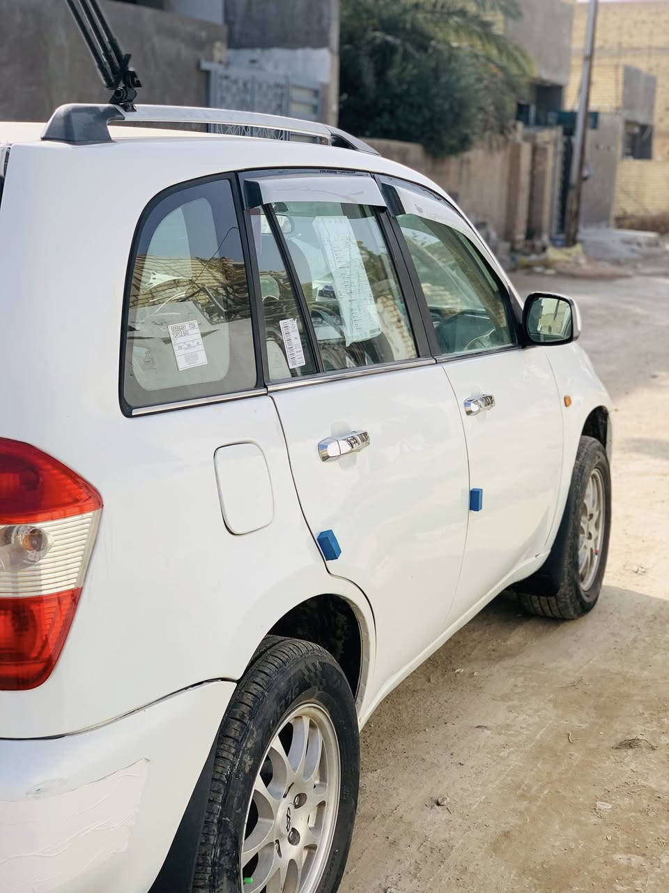 سلام عليكم تيكو ٢٠١١ للبيع السعر ٦١ وبيه مجال بسيط رقم بغداد سنوية لنهاية ٢٦ كير ميكانيكي المرغوب والكير جديد مال حاوية مكينة جديدة ومكفولة مكينة ٢٠٠٠ السيارة فتحة تحكم ستيرن ريمون قفل عن بعد لايت زنون منظومة جديدة وبيه ريمون مال لايت كشنات جدد السيارة ماناقصهه شي مكاني بغداد سبع البور ومتواجد بالجادرية رقم الهاتف   *********** واتساب متواجد
