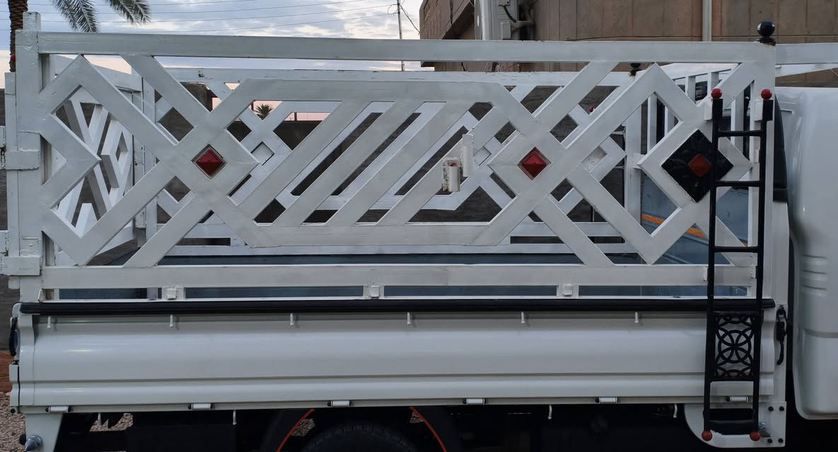 سلام عليكم محجل كيه نثيه لبيع 
محجل حديد ثقيل 
مكان الانبار جزيره الخالديه اتصال ***********
