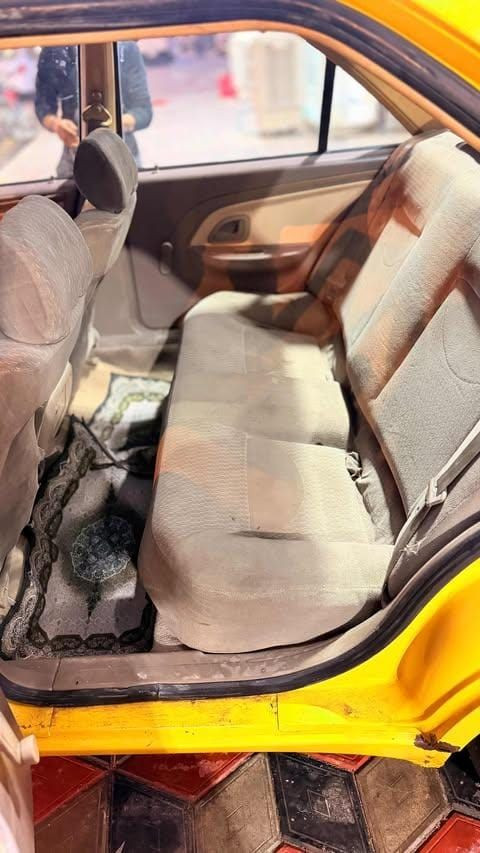 سلام عليكم بيجو ١٦ سيارة حلوة وجاهزة مابيها نقص يرادلها ترتيب مكانه نجف 
سعره ٢٦
***********
