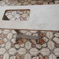 ميز مال مكينة فراشه للبيع 07721083613