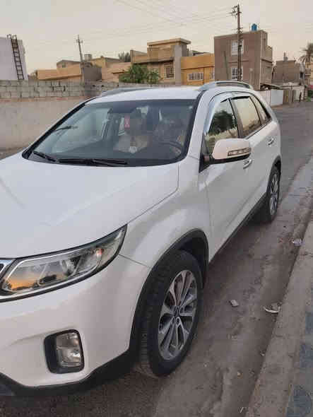 السلام عليكم ورحمة الله وبركاته
سيارة سورنتوا خليجية
  الموديل   ٢٠١٥
  المحرك  ٦ سلندر 
   ٧ راكب  
  حجم المحرك  ٣٥٠٠ 
  حساس امامي وخلفي  
  كاميرا  امامي وخلفي 
   ٣ قطع تبريد 
   اشارات  ترحيب  بالمري 
   كرسي السائق  كهرباء 
   بصمة تشغيل وبصمة ابواب 
   قتعتين صبغ بدون دواخل 
   باب السائق  + بنيد
مكان بغداد حي العامل كير محرك مكفوله
السعر ١٩٠ وبيها مجال لشراي فقط بيع بدون مراوس اي ستفسار واتساب ***********
