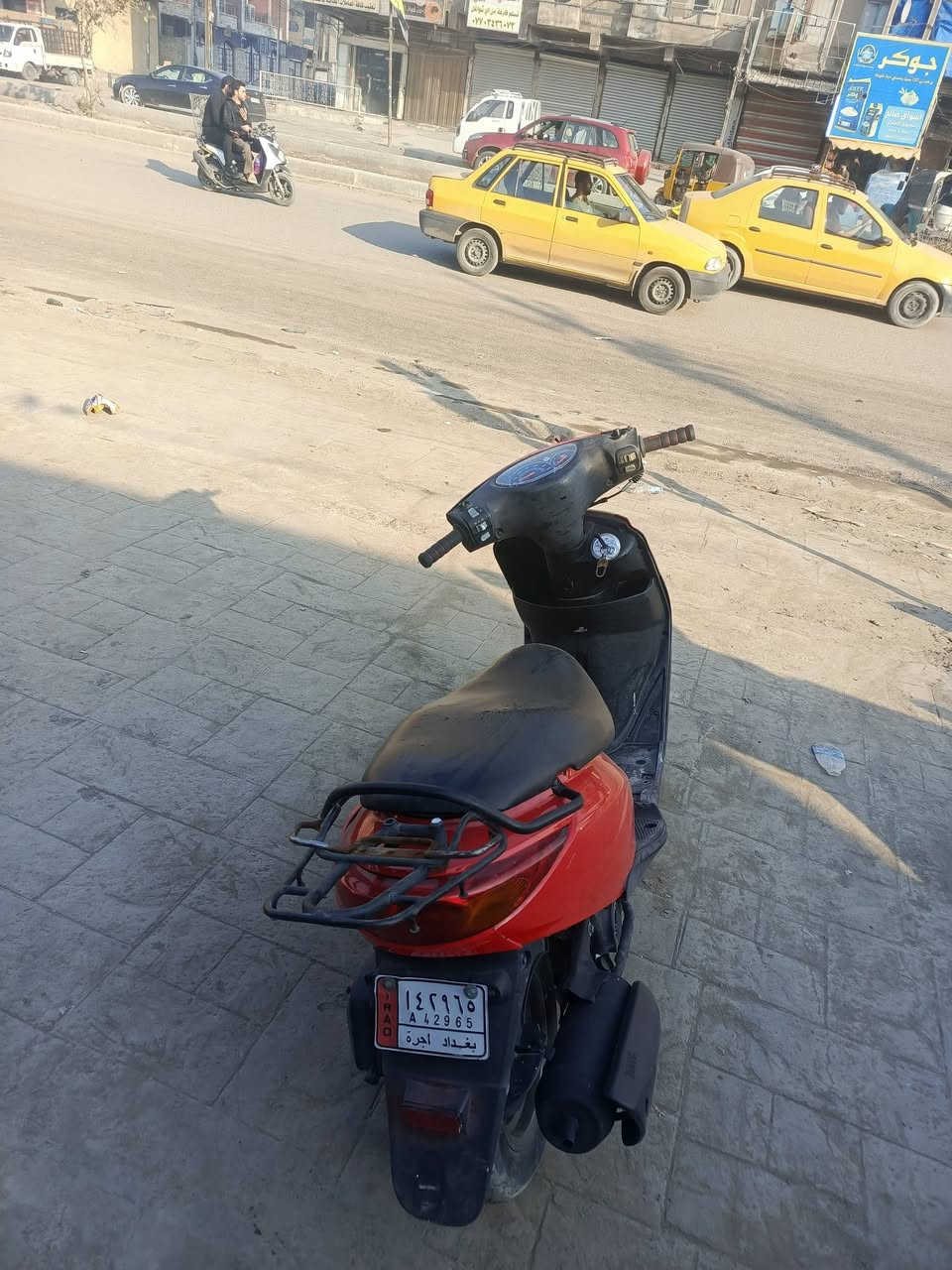 السلام عليكم
بريز للبيع دراجه كامله مكمله العنوان الشعب 
السعر 375 وبيه مجال 
***********
