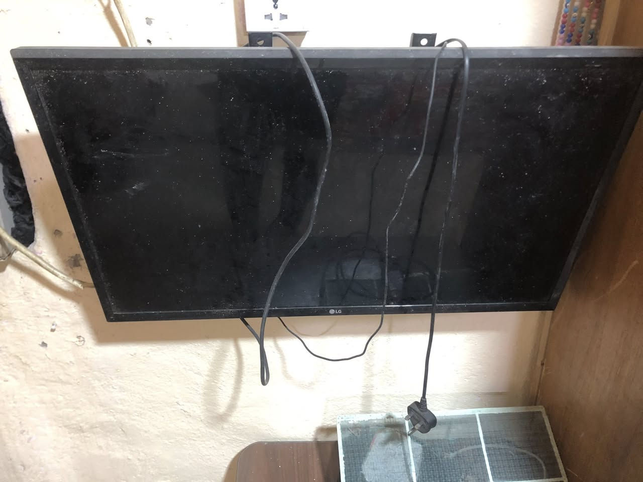 بلازمه LG￼ 32
￼￼￼￼￼للبيع رايدها ب١٢٥ قفل قفل لان محتاج بدون نت النوعيه الاصلية هاي تجي تفحص يلا تاخذها


**إذا كنت صاحب هذا الإعلان وتريد حذفه لأي سبب، رجاءا أرسل رسالة إلى الدعم الفني**