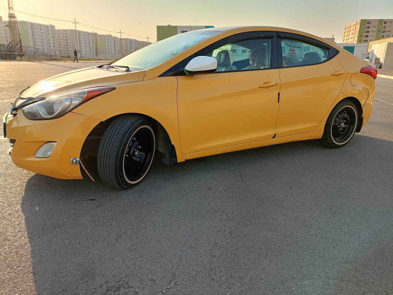 سلام عليكم
انتره 
2013
وارد امريكي 
ضرر جاملغ ايمن امامي مصلح نفسه 
وبنيد سرقه مبدل 
مكينه 2000
كير 6 نمره 
منضومة غاز 
دوشمه جديده 
اناره داخليه 
كهربائيات كلها شغاله 
تبريد ثلج 
كير مكينه مكفول 
تحكم استيرن 
تخم تاير جديد 
رقم نكليزي جديد بسمي تحويل مباشر 
سياره عوزها بس صدر نص عمر 
رقم بغداد مشروع وطني 
داخل السياره بيجي واسود 
مكان سياره واسط قريب ع صويره 
سعر 103
رقم ***********
متواجد واتساب
