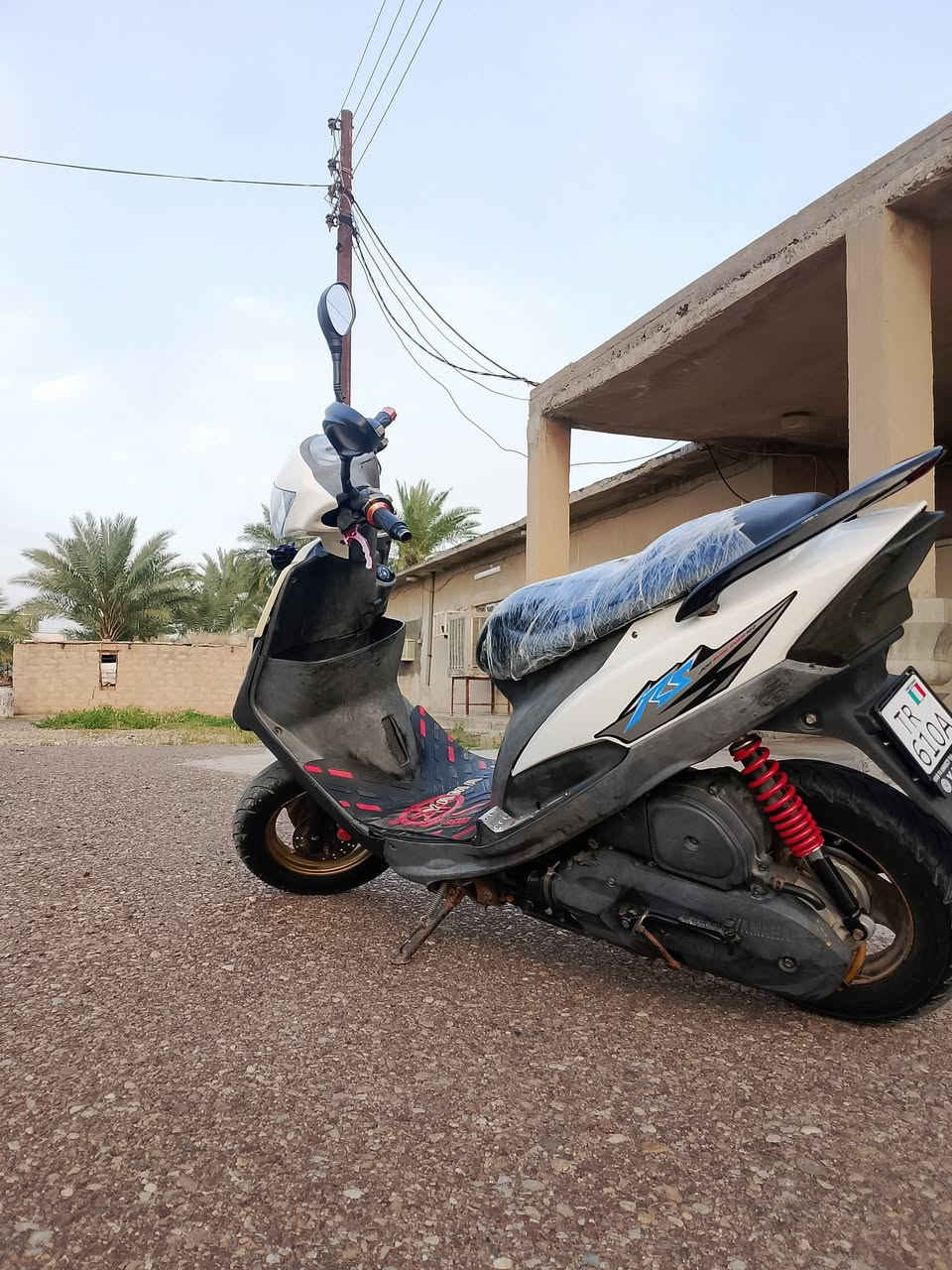 السلام عليكم دراجه ماكس عدله للبيع الدراجه مابيهة اي تنقيص ولا تبخير خير من الله كهربائيات كامله سلف وهندر شغال للاستفسار رقمي كورك ***********
