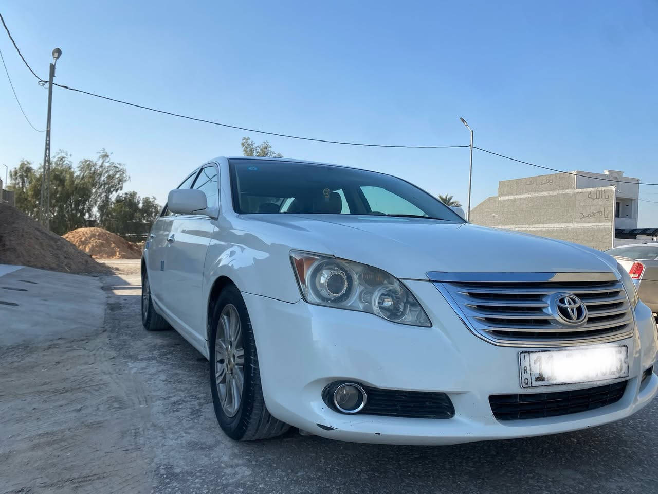 #مكلف_بالنشر 

السلام عليكم 
افلون 2008خليجي V6فول مواصفات
سيارة رقم بغداد انكليزي بأسم الحجي نظيفة وعليها منظومة زينون نهاري وسقف كنتارة ومصبوغة حزام جمالية
السعر 122 وبيها مجال 
بيع او مراوس
مكاني بابل/ واتساب او اتصاا
***********
