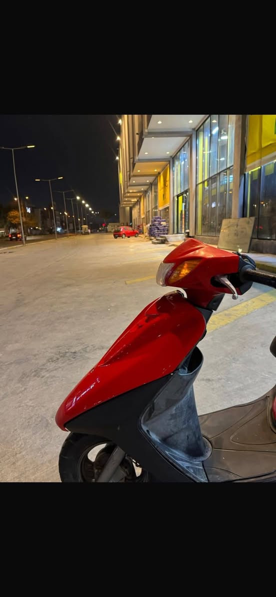 السلام عليكم جراجه اكزز للبيع السعر 700 وبيعا مجال مكفوله الدراجه بس كفر تجاري الاصلي مالها موجود ششوي مضرب ولعبت نفسي منه بدلته الله شاهد عليه الاستفسار الاتصال بالرقم ***********
