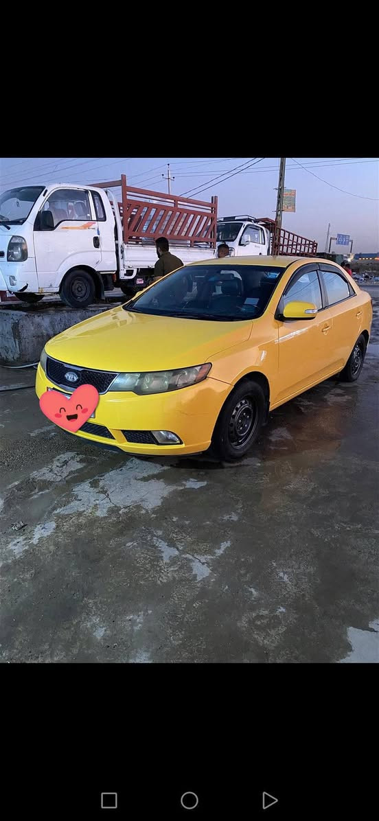 فورتي 2010 كير ومكينه مبدلات حاويه حدادية خلفية جاهزه واماميه جاهزه 
تخم تاير نص عمر رقم اجنبي السيارة بأسمي ضربة بسيطه بالجاملغ الخلفي دواخل نظيفة تبريد جاهز وشغال مكانها بغداد السعر 90وبيها مجال، الشراي يتصل، بدون مراوس هذا رقمي بي واتساب ***********
