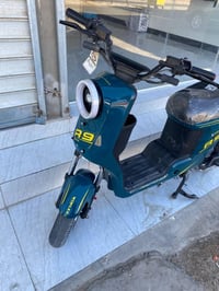 R9 • موديل ٢٠٢٥ • تحتاج بطاريات