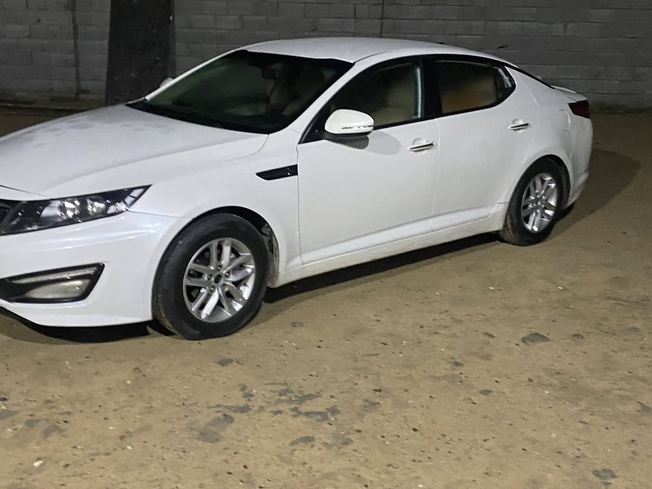 كيه وتيمااا. خليجي بصره 2014

بيه صبغ هلا خلفي
سعره 113قفل
مكانك خور زبير 

***********
