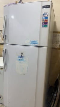 ثلاجة