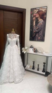 فستان زفاف دانتيل فاخر – قصة أميرات فستان زفاف أنيق بتصميم رومانسي ناع...