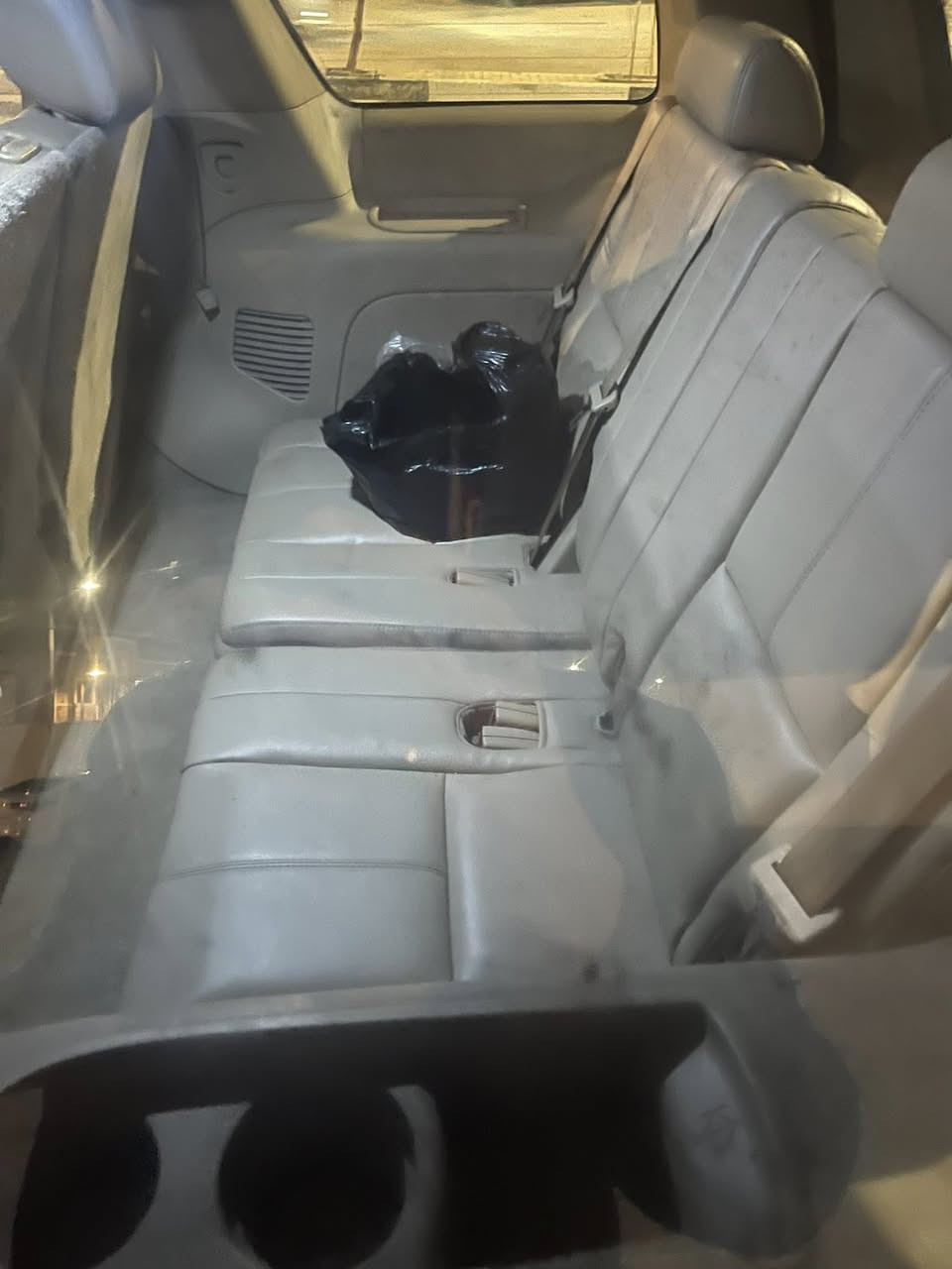 السلام عليكم تاهو موديل 13 خليجي ادوات بدون كصه دخول جديد العنوان البصره السعر 95
بيع او مراوس حسب القناعه 
***********
