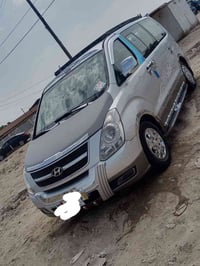 غدا ال كربلاء المقدسة بعد صلاة الظهر والعوده بليل اخر 5 نفرات النفر 10...