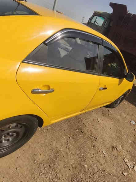 السلام عليكم
للبيع سيارة كيا فورتي تكسي موديل ٢٠١٢ وارد امريكي رقم إنكليزي ديالى محرك ٢٠٠٠ دوش بيه جاملغ اليمنه امبدل و اشوية من البنيد معدل بارد تدفئة تبريد شغال حدادية صدر جيدة شواصيه سليمة عارضه بسعر ٨٨ ورقة و بيه مجال للشراي المكان بغداد التاجي 
للتواصل مع الارقام التاليه 
***********
***********
