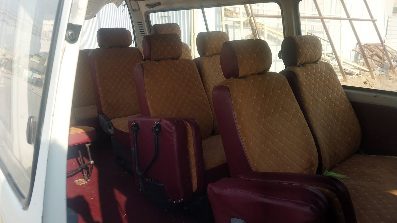 السلام عليكم شباب فتون للبيع سياره جديده مكفوله من كلشي دوشمه جديده تخم تاير  جديد مكينه كير كله كفاله السعر ٩٠ وبيه مجال حق الجيه اتصل ***********واتساب بغداد رقم بغداد
