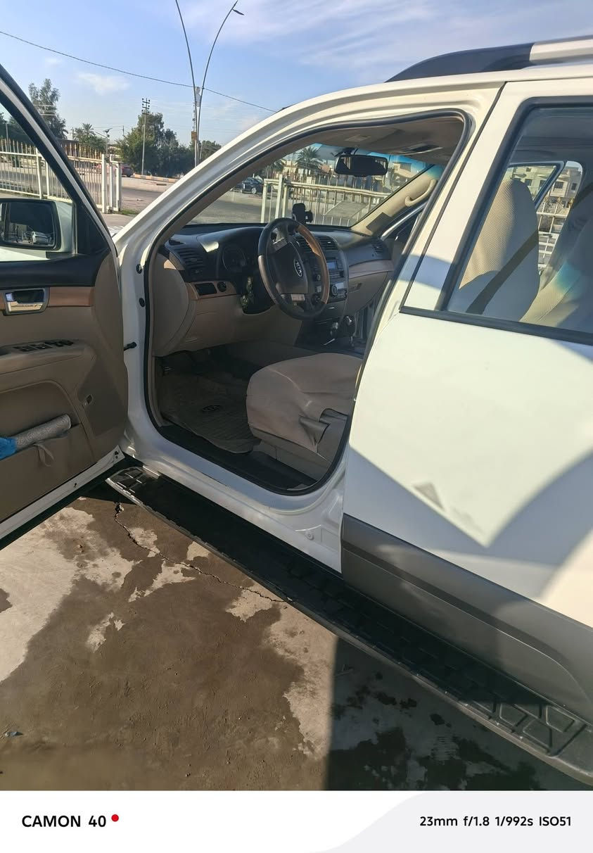 مهافي 2013 فول عدا البصمه والزراك بيها بارد قليل باسمي سياره جازه صدر تخم تاير كير محرك السعر 150 رقم بغداد مكانها ديالى ***********
