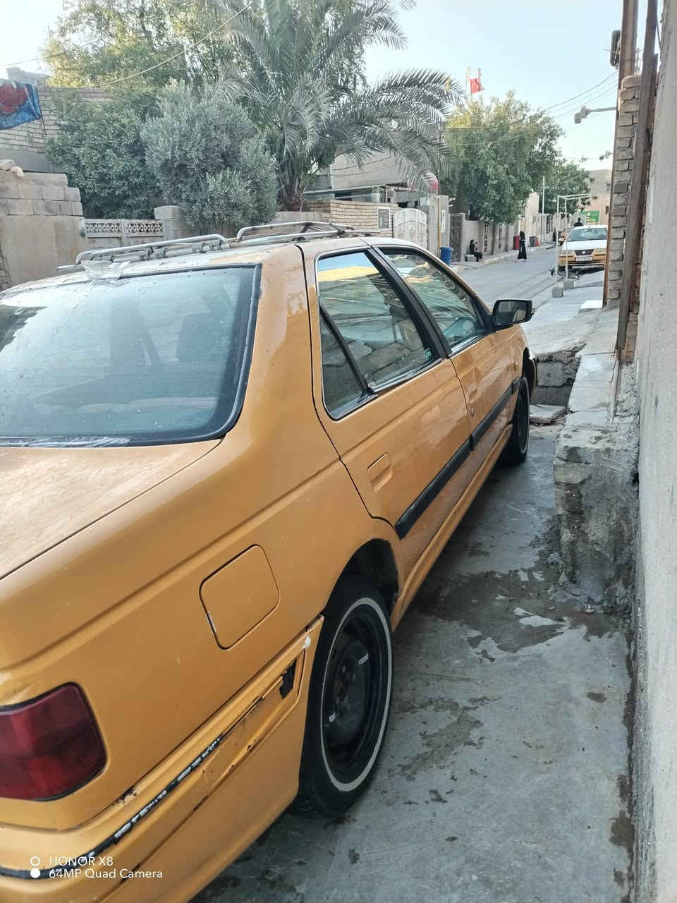سلام عليكم
بيجو بارص ٢٠١٠ بسمي رقم انكليزي تبريد شغال باتري جديد بيه تكحيلات عنوان بغداد
***********
