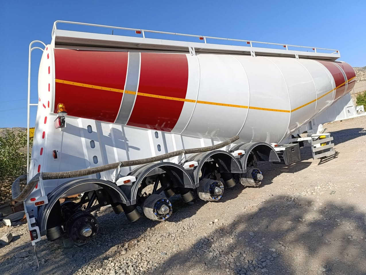 سايلو خليل حان للبيع عدد(٢)
٤ محاور زيرو

الاستفسار على الارقام 

*********** واتس

***********
